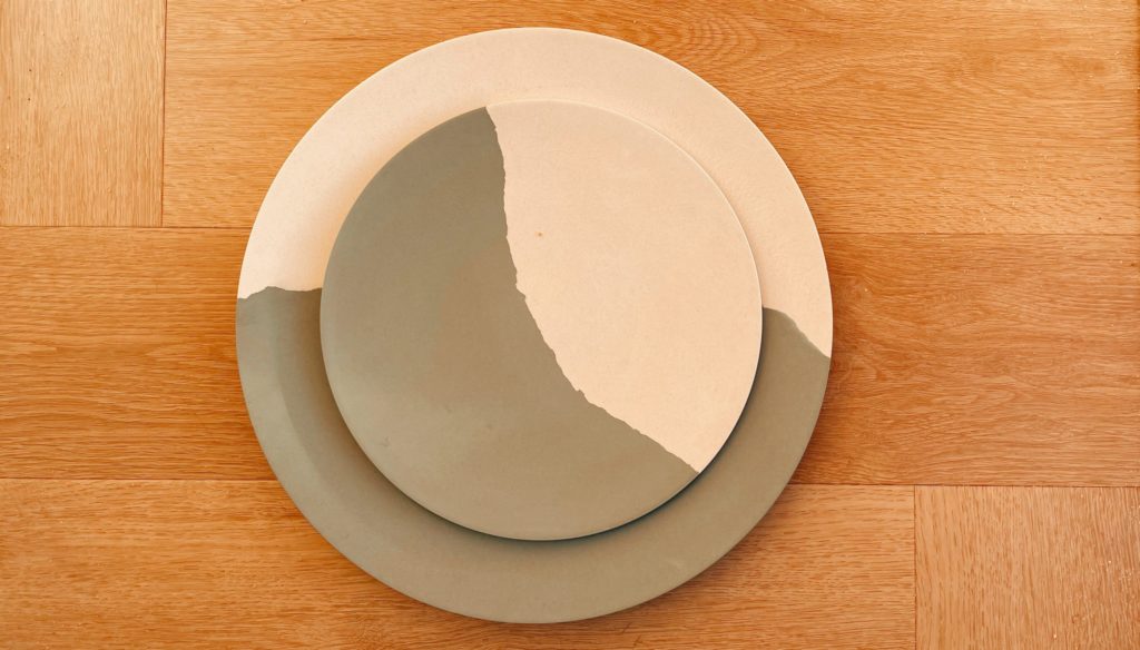 Bamboo tableware sets are easy to clean and store Bamboo tableware sets are easy to clean and store